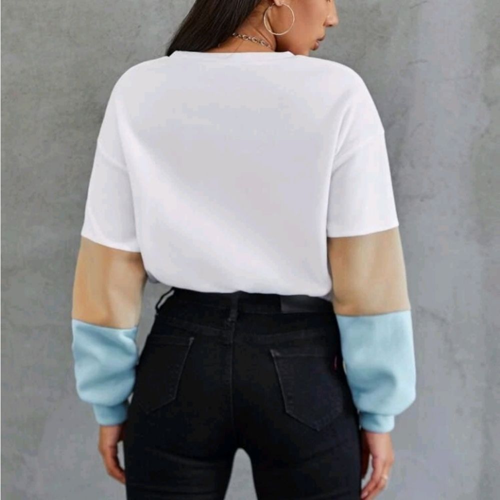 New Colorblock Drop Shoulder Crop Pullover - Picture 2 of 3